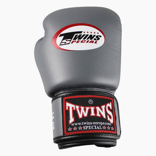 Luvas de Muay Thai Twins Special BGVL3 Cinzento